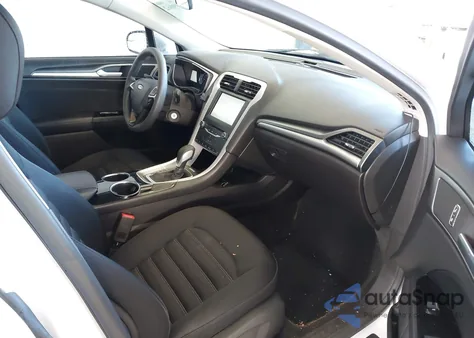 2014 Ford Fusion Se z USA, uszkodzony, nr VIN 3FA6P0HD6ER129709